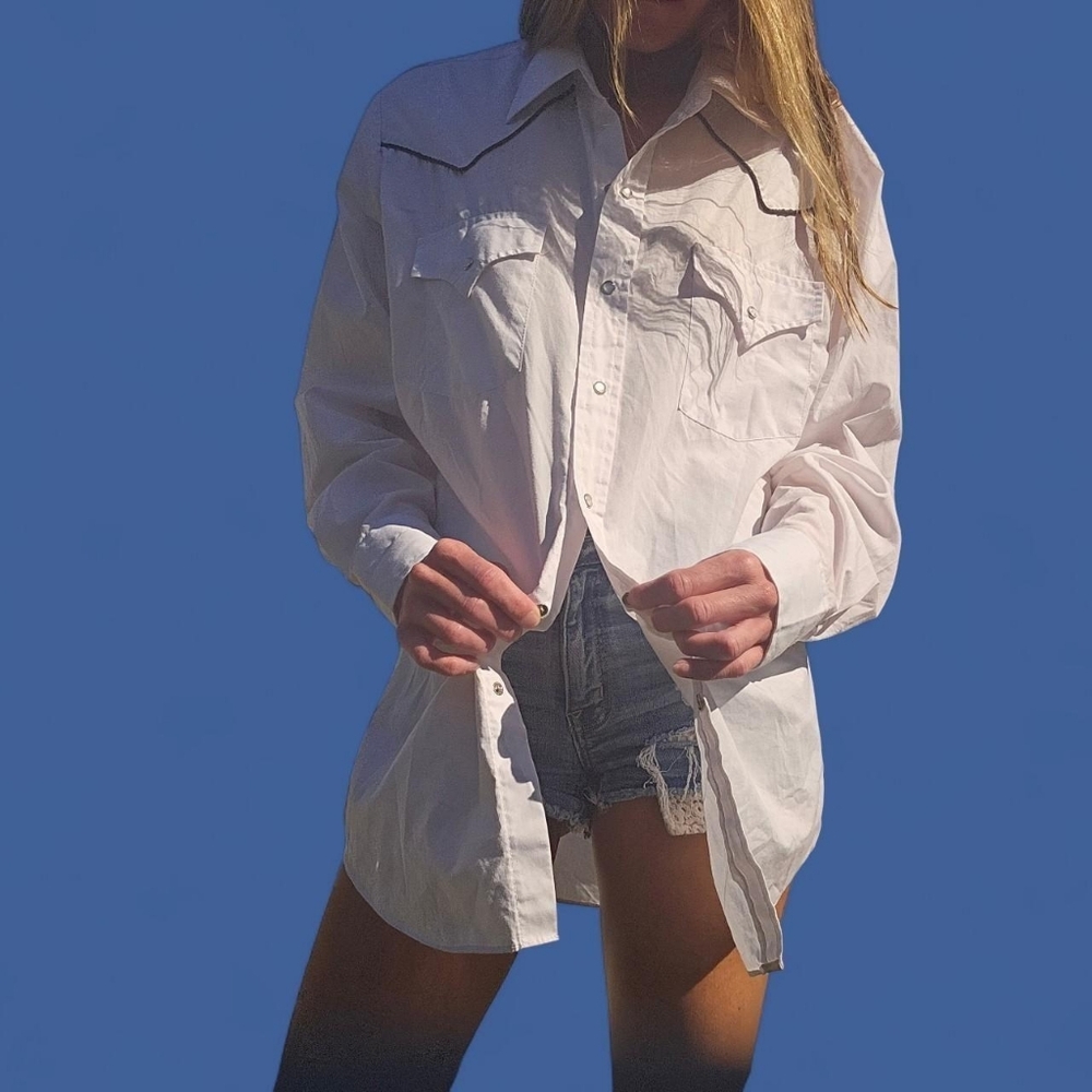 Vintage Western Snap Button Top
